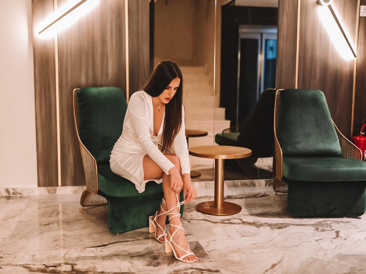 Hotel Millennium By Aycon บุดวา ภายนอก รูปภาพ