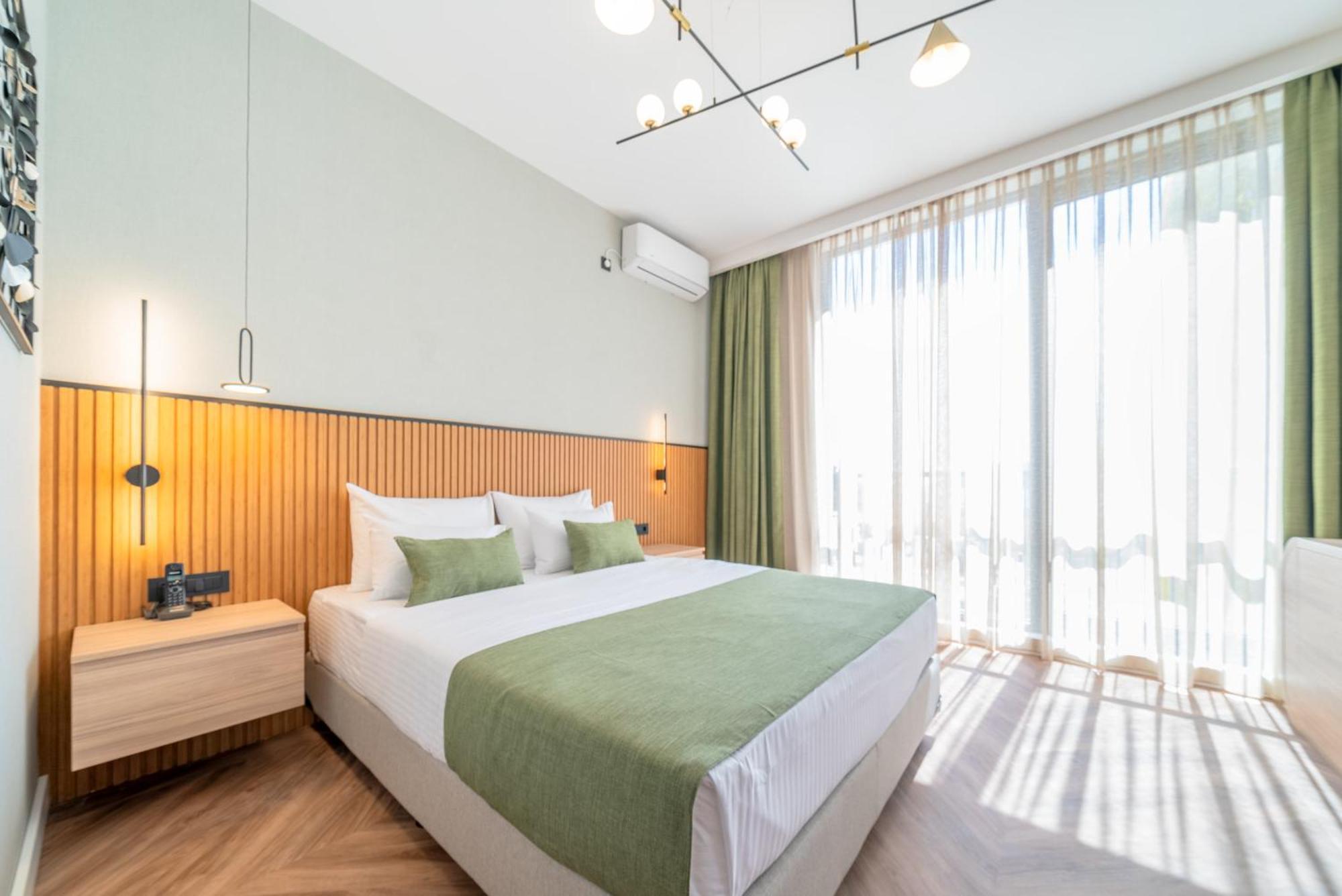 Hotel Millennium By Aycon บุดวา ภายนอก รูปภาพ